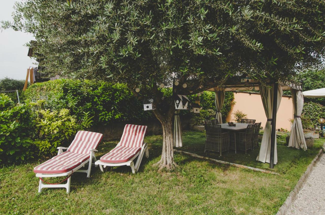Casa Marisa Lägenhet Sirmione Exteriör bild
